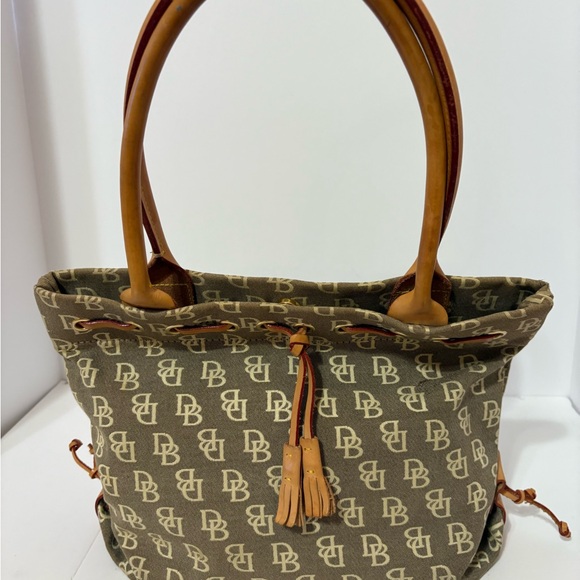 Dooney & Bourke Signature Brown & Tan Tassel Handbag. - Picture 4 of 8